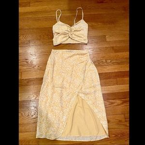 Abercrombie Knot Front Cami & Ruched Midi Skirt - Two Piece Set - XS